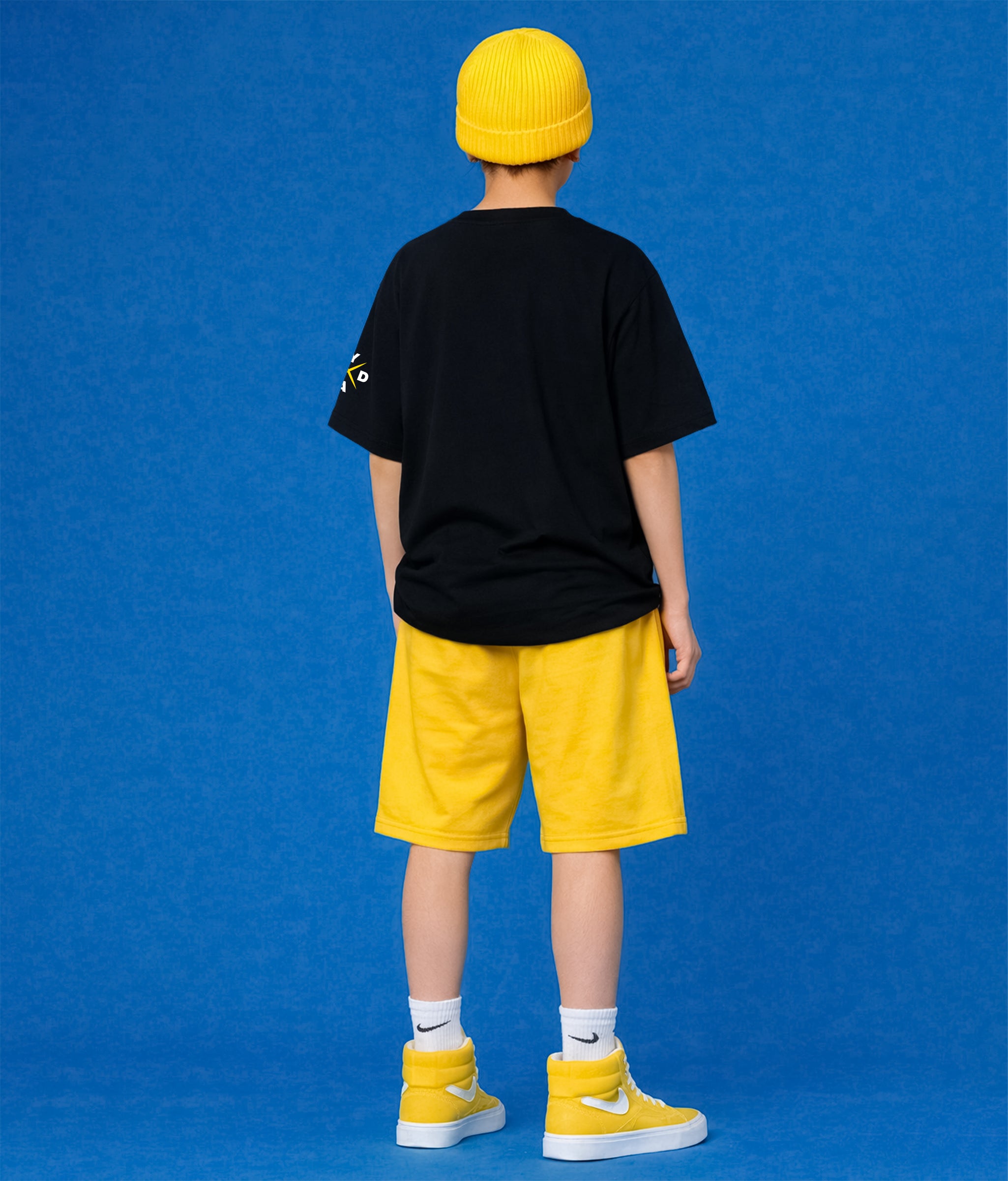 #Color_C1
