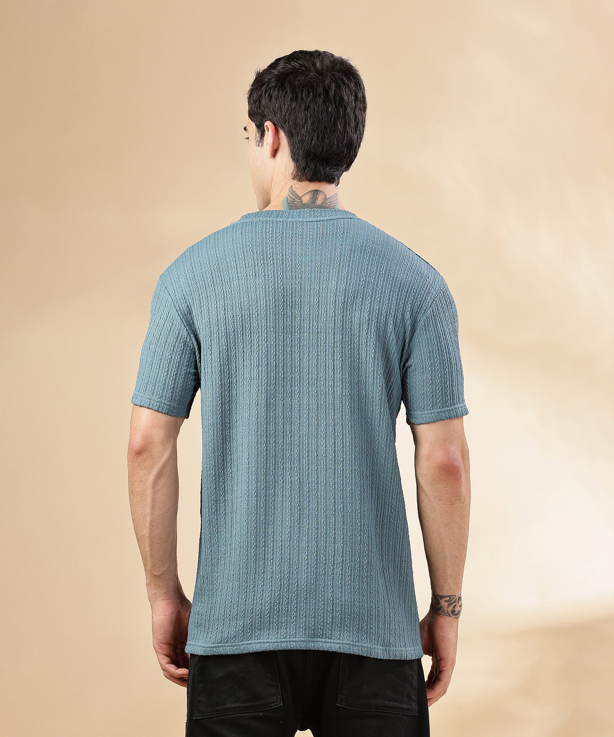 Textured T-Shirt: Regular fit