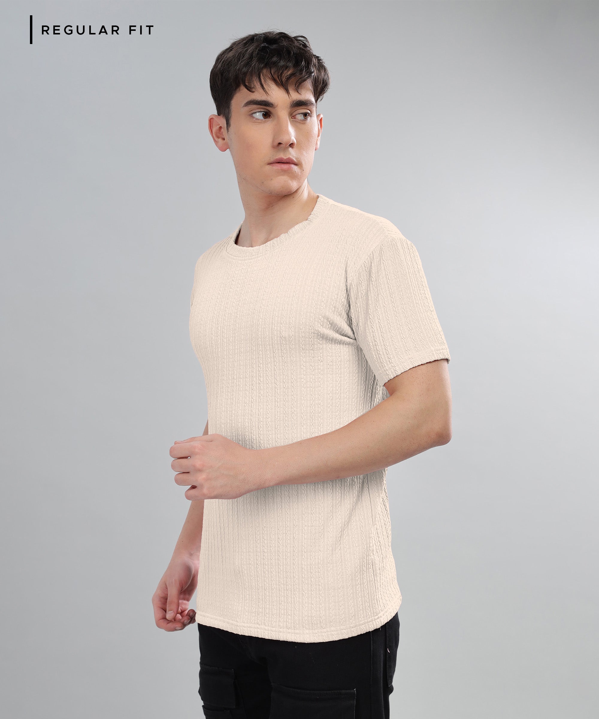 Textured T-Shirt: Regular fit