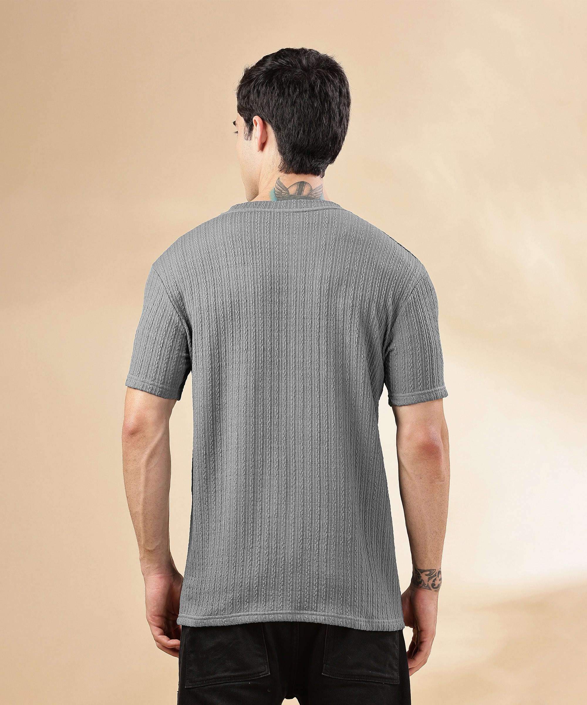 Textured T-Shirt: Regular fit