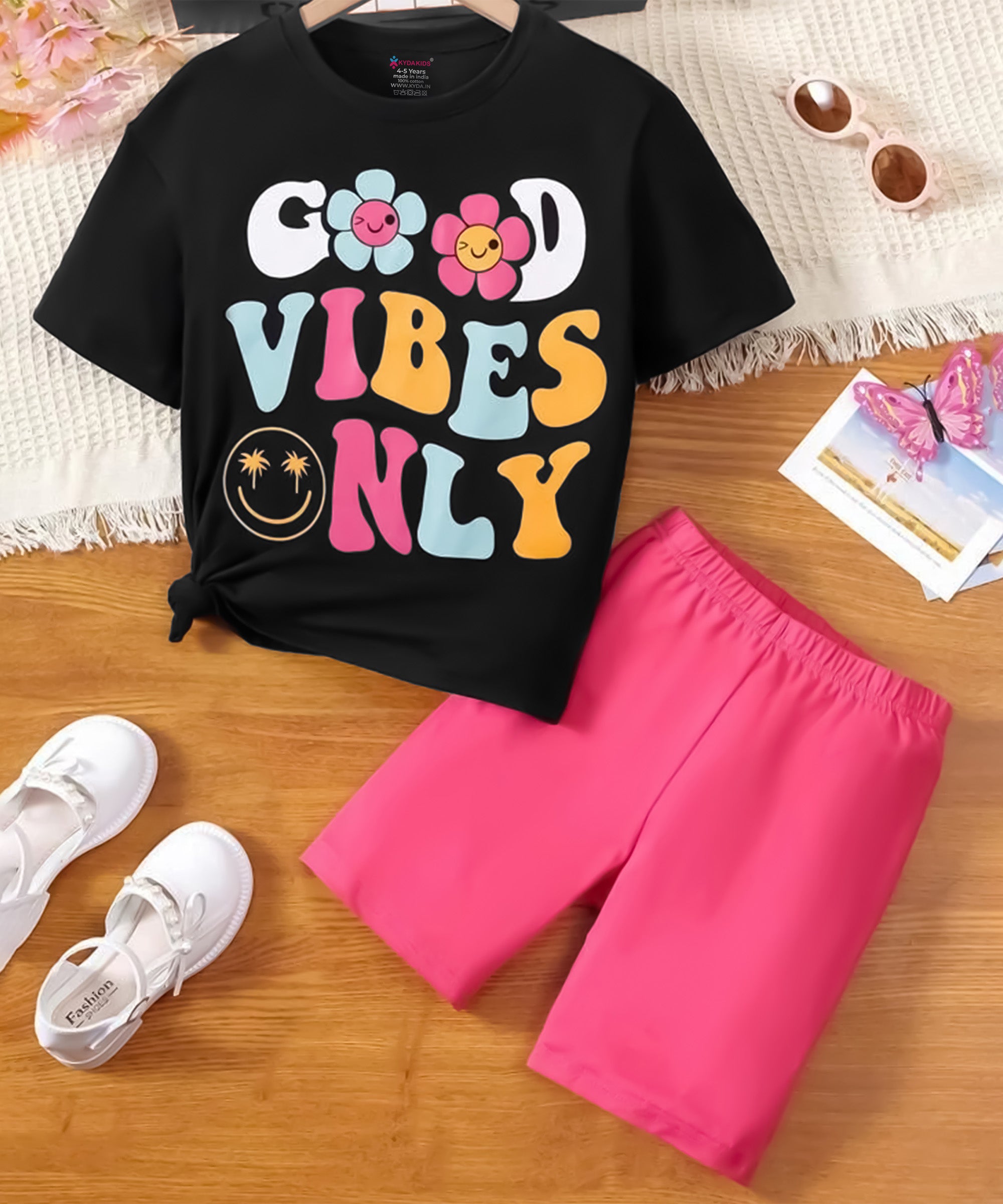 KYDA KIDS®Girls Cotton Printed Black Tshirt and Lycra Shorts Set (Pack of 1)