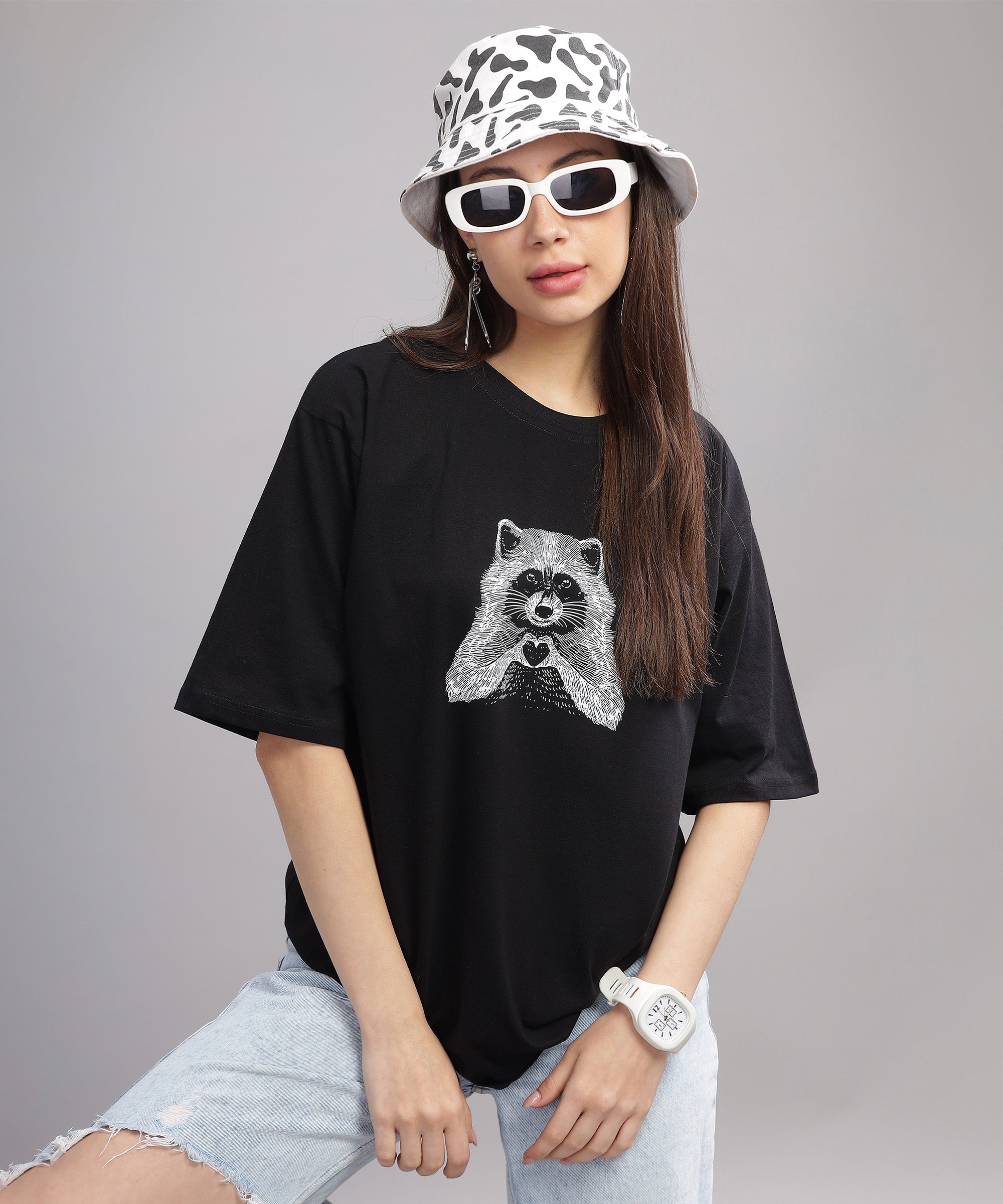 Racoon| Women's Oversized T-shirt
