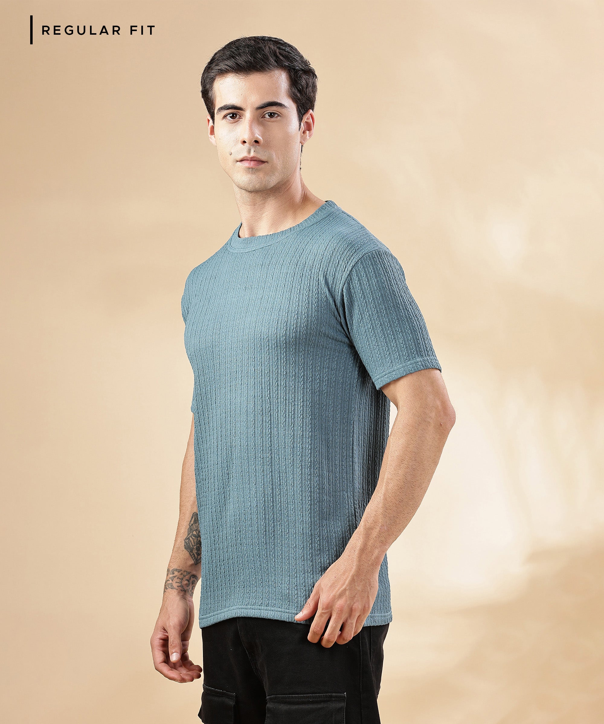 Textured T-Shirt: Regular fit