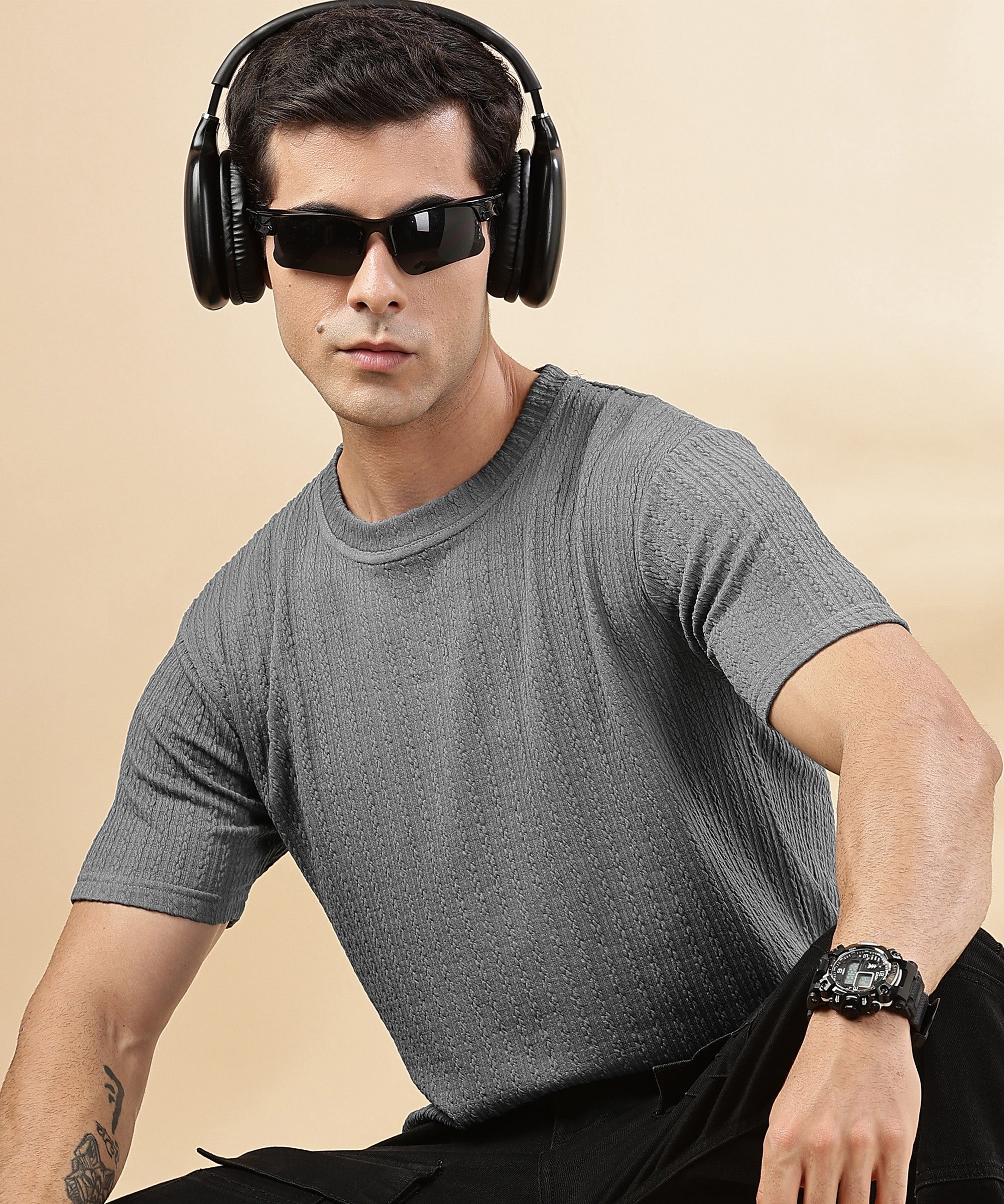 Textured T-Shirt: Regular fit