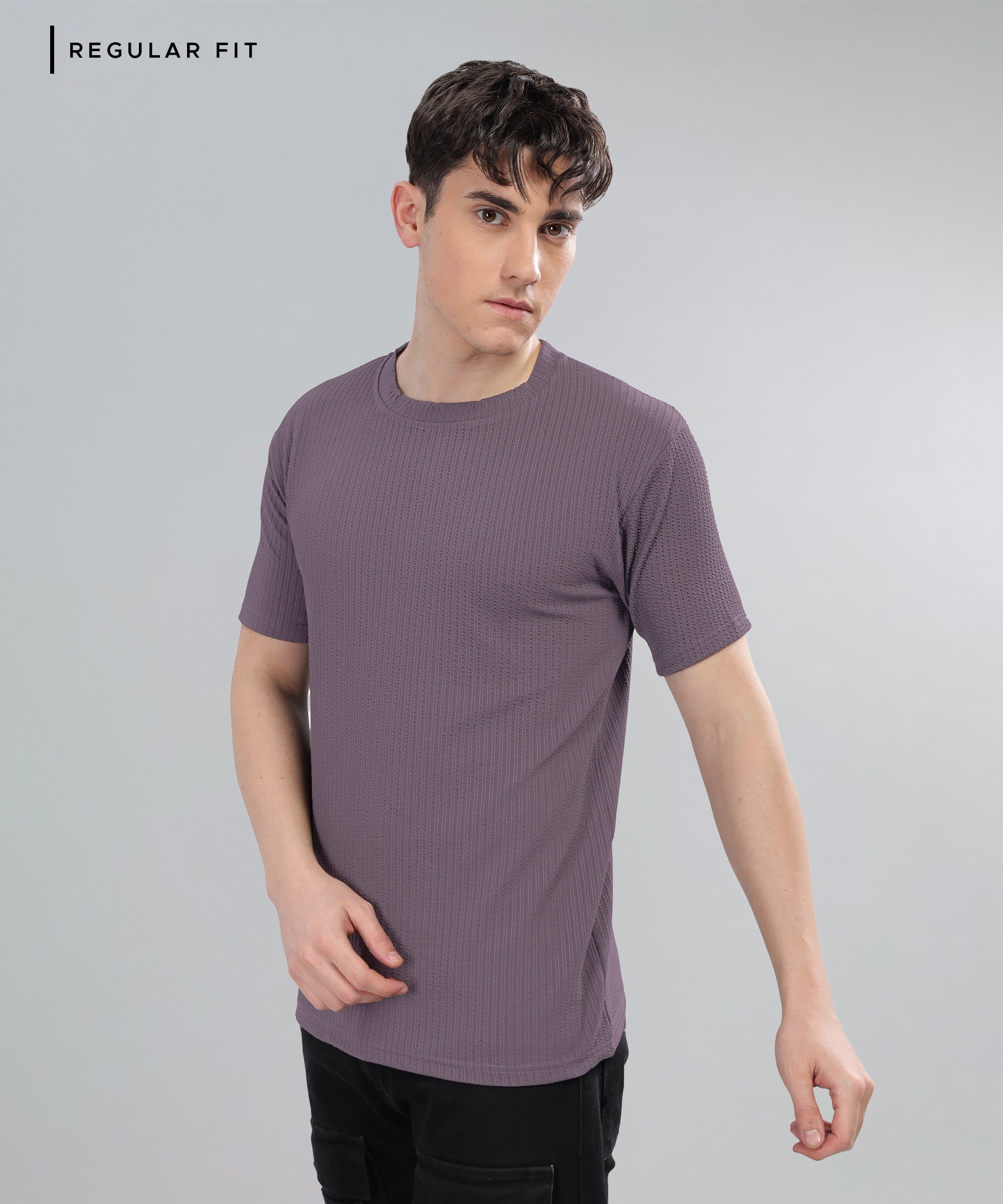 Textured T-Shirt: Regular fit
