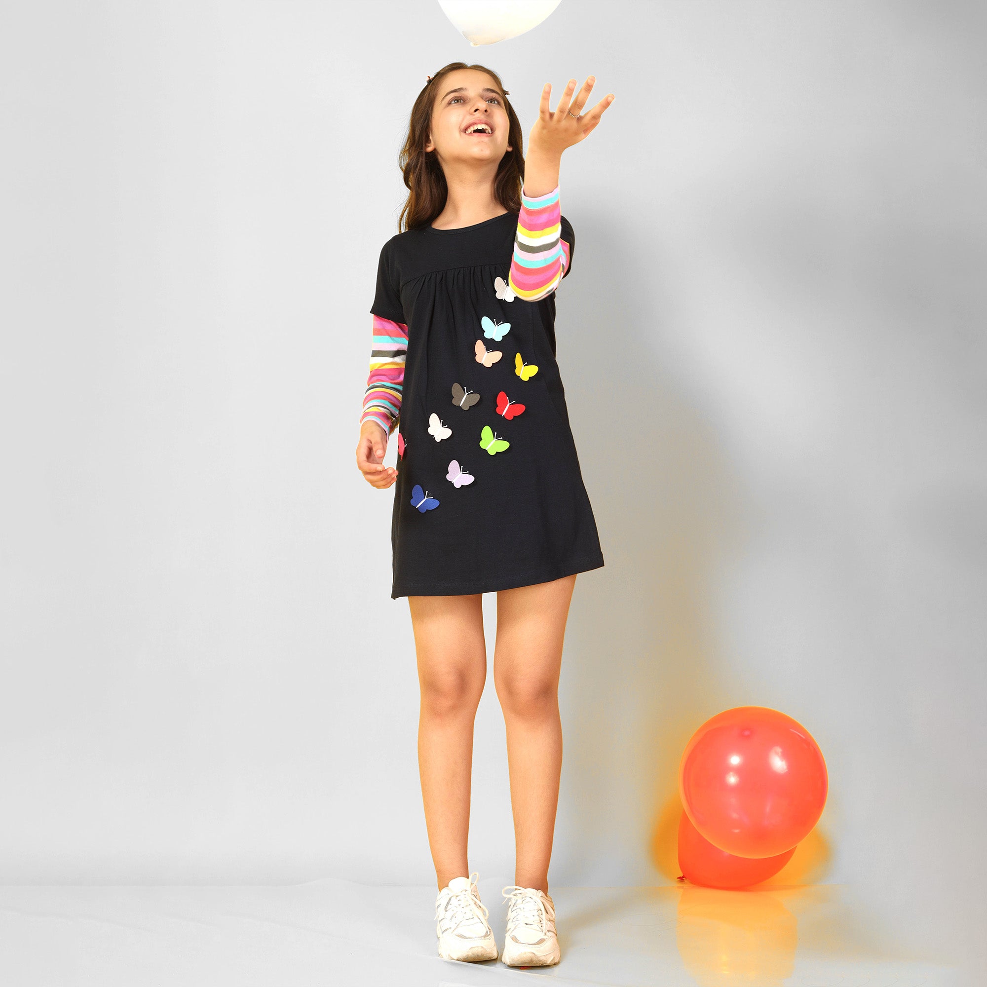 Applique Butterfly Long Top |Black